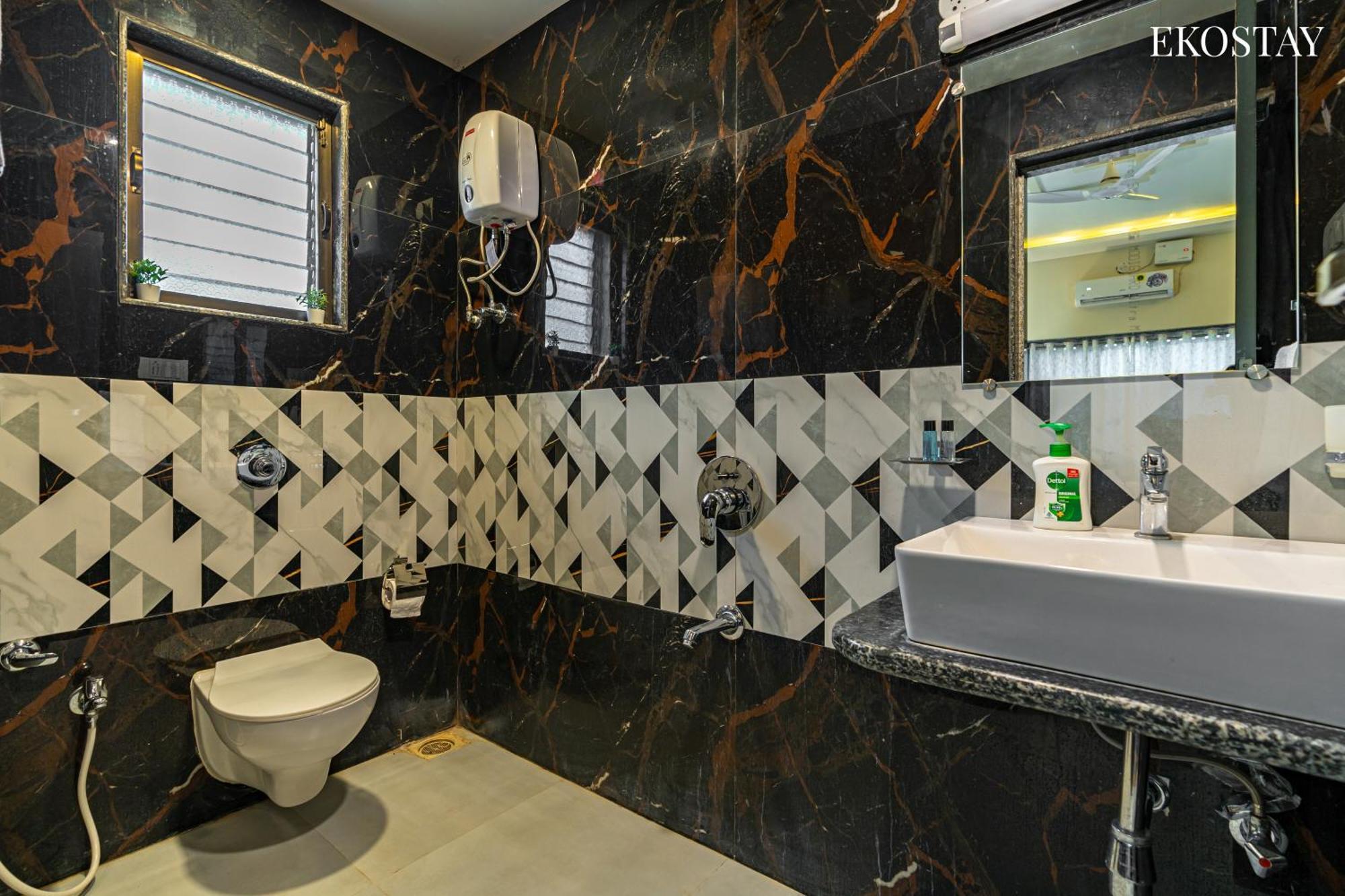 Ekostay Gold Palm Estate I Cricket Turf I Rain Dance I 2 Acre Property Karjat Exterior foto
